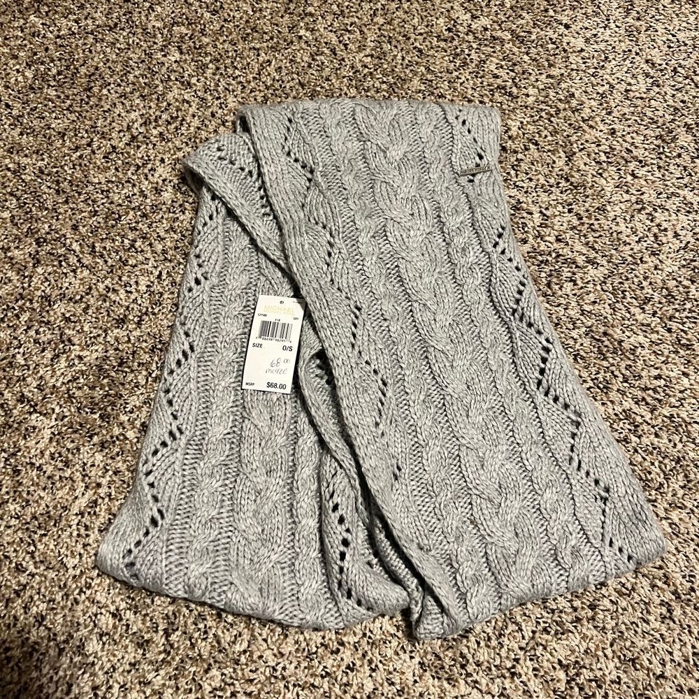 Michael Kors Gray Cable Knit Infinity Scarf Winter Accessory O/S